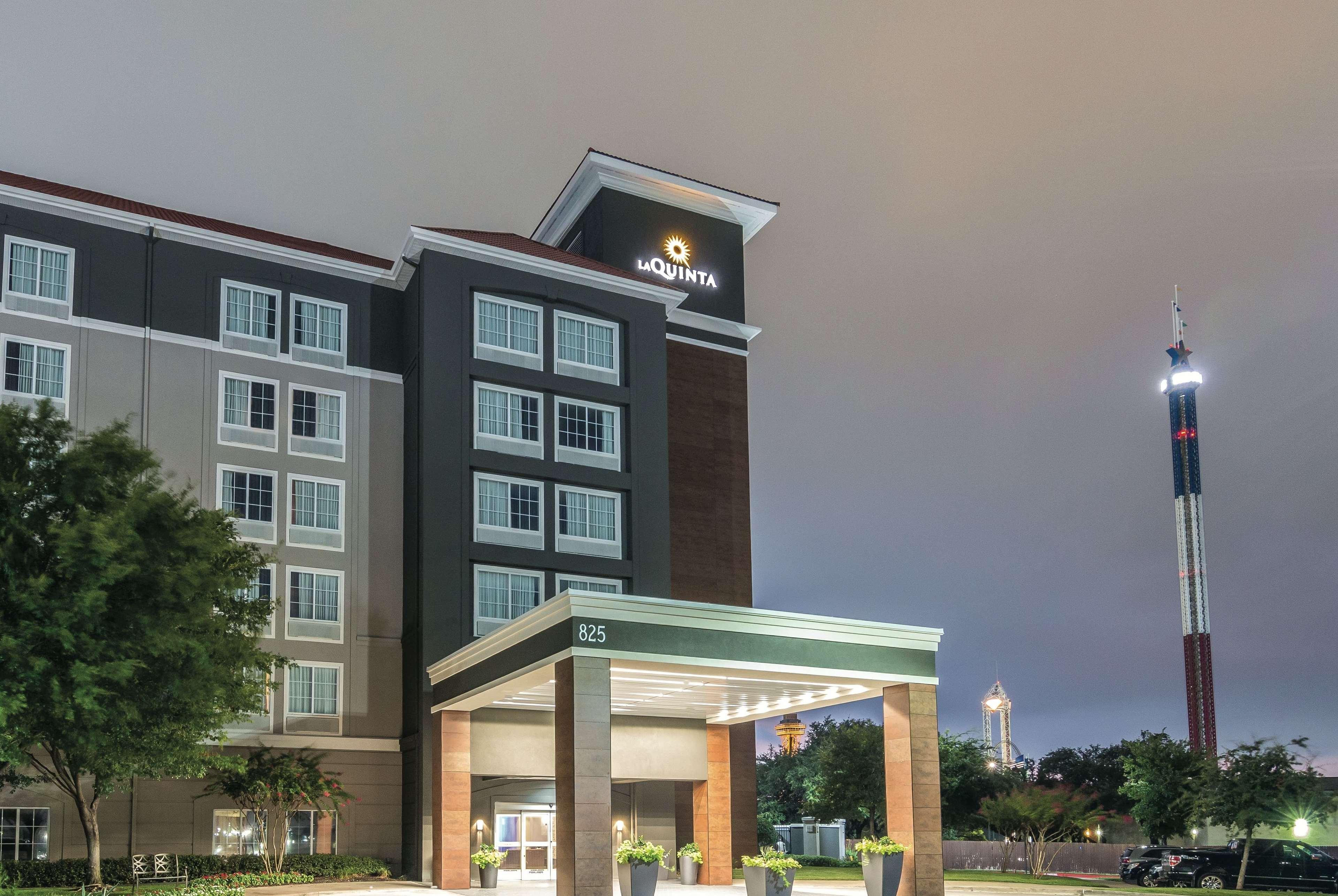 Hotel La Quinta By Wyndham North 6 Flags Dr